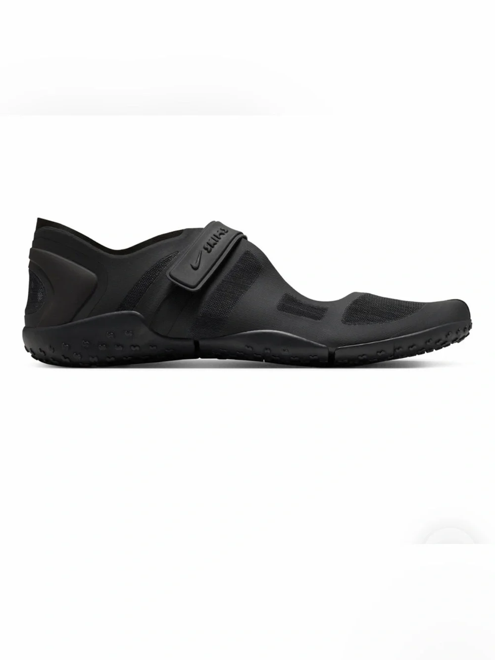 Skims x Nike Mesh Rift